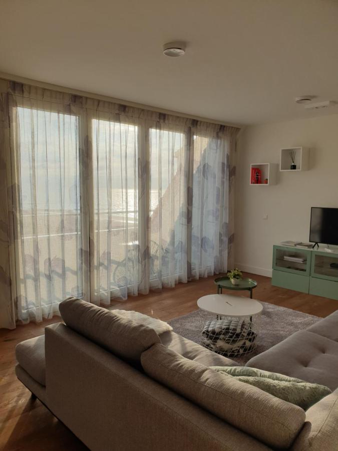 Penthouse Windkracht 10 Aan Het Strand Van Кадзанд Екстериор снимка