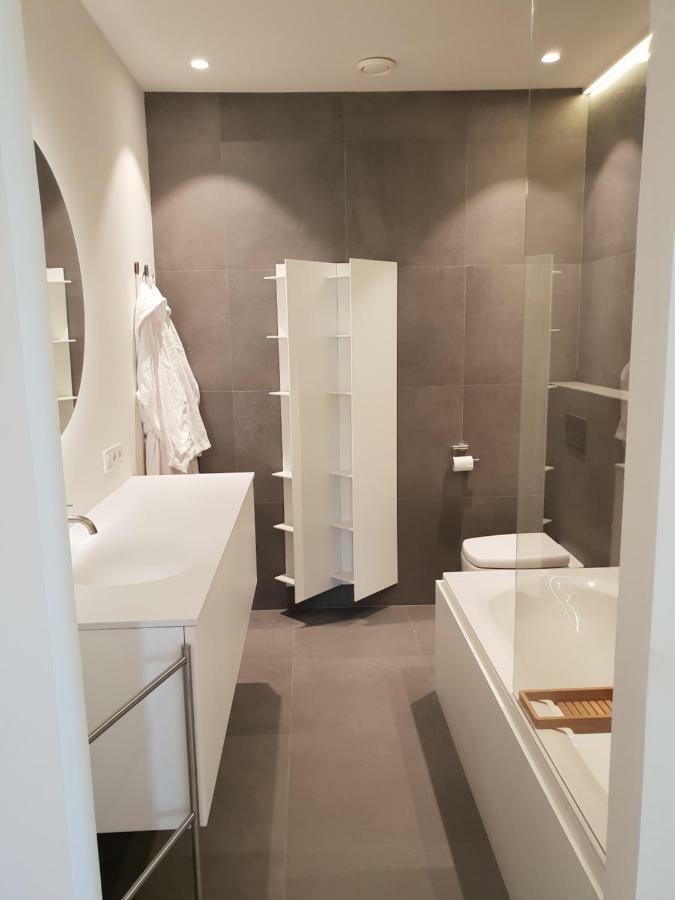 Penthouse Windkracht 10 Aan Het Strand Van Кадзанд Екстериор снимка